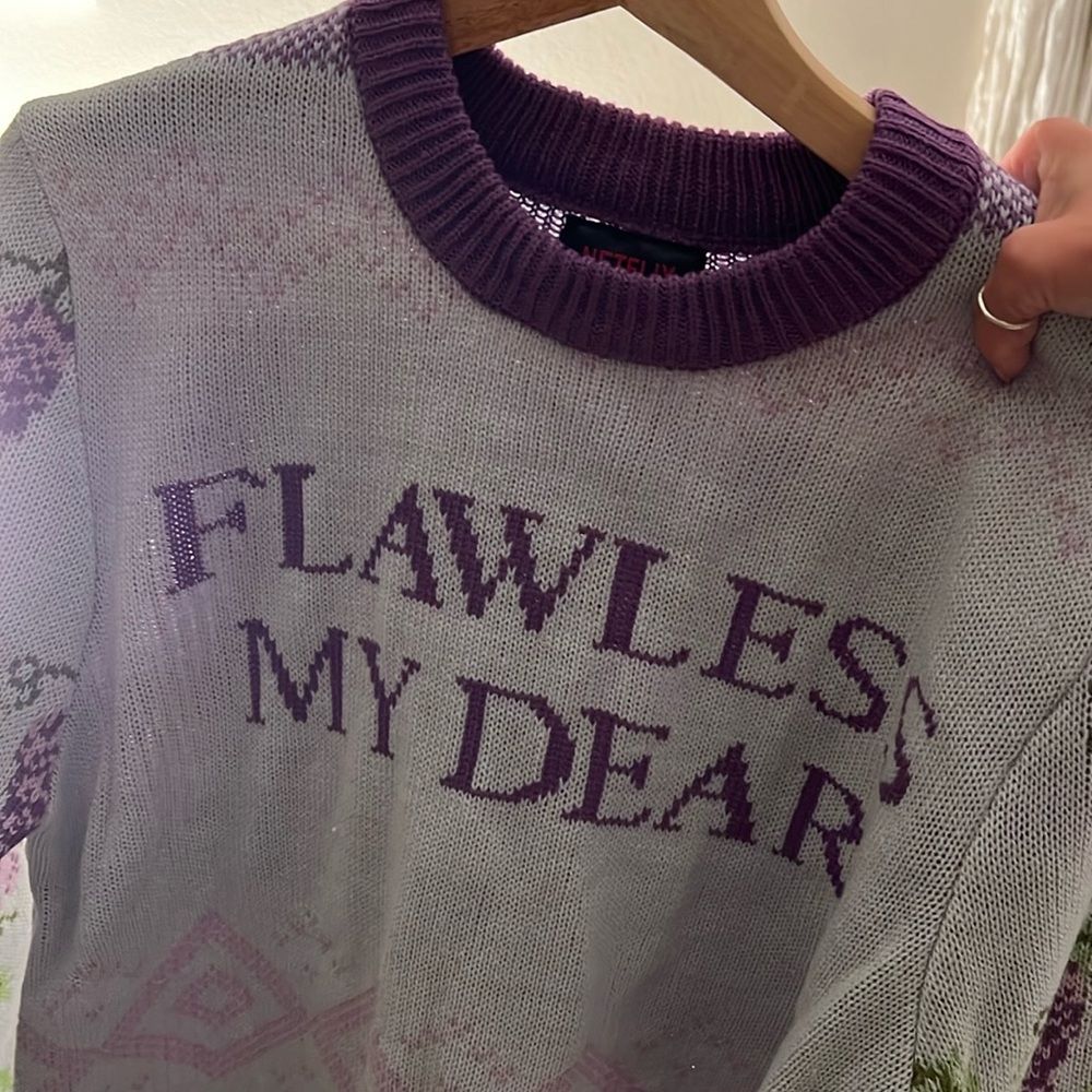 Bridgerton “Flawless” Netflix limited edition S sweater